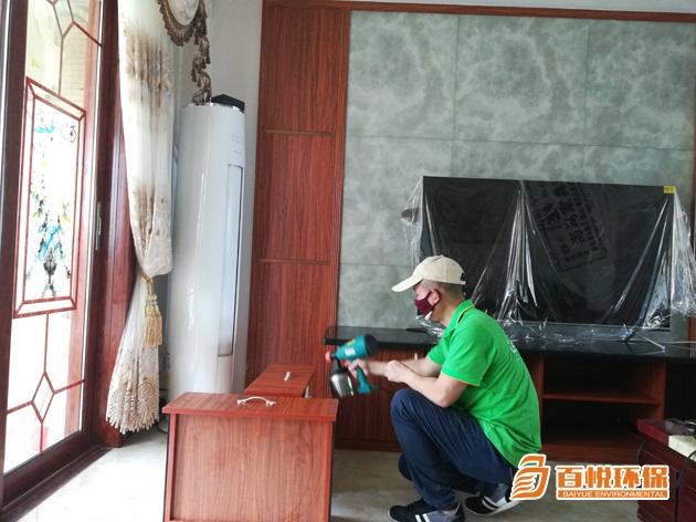 板材散發(fā)的刺鼻氣味有害？是甲醛超標嗎？ 
